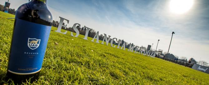 Bodega Estancia Mendoza presentó el vino de la Unión Argentina de Rugby