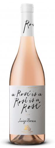 Luigi Bosca Rosé: es un corte de Pinot Noir y Pinot Gris que le plantea al universo del vino una declaración diferente. De carácter expresivo y frutal, es un ejemplar innovador que expresa elegancia y vivacidad