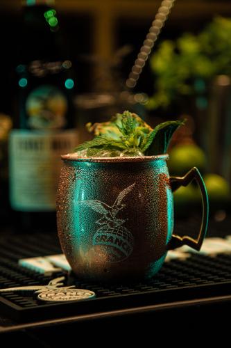 La tendencia de cocteles low alcohol llega a los hogares también en cuarentena