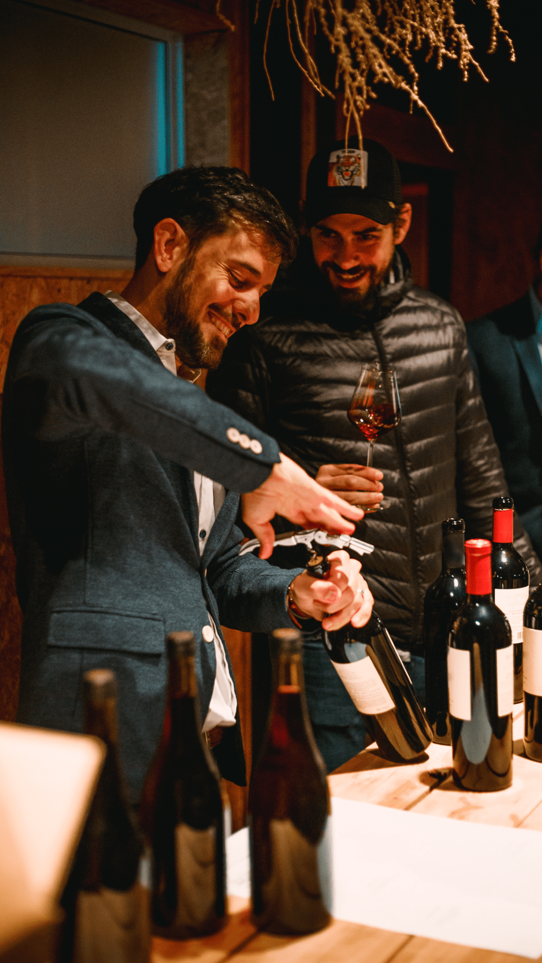 Nace Desde los Polos 2019. El Pinot Noir de Mariano Braga y Andrés Vignoni 2 Nace Desde los Polos. El Pinot Noir de Mariano Braga y Andrés Vignoni