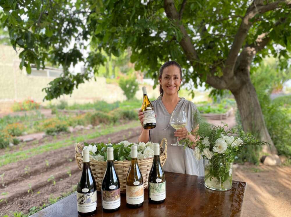 Proyecto Hermanas Sauvignon Blanc 2021 2 Un vibrante Sauvignon Blanc se suma a Proyecto Hermanas