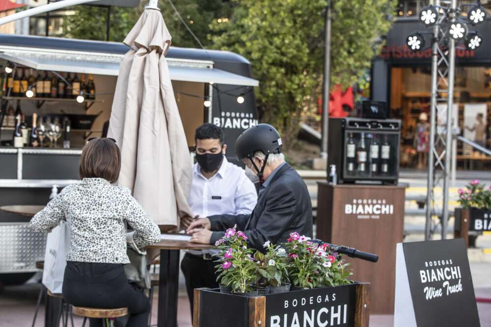 Vuelve el Wine Truck Bodegas Bianchi Experience a Distrito Arcos 2 Wine Truck Bodegas Bianchi Experience