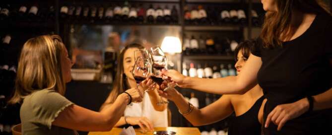 La Ciudad invita a celebrar el Bonarda y el Pinot Noir en el Distrito del Vino